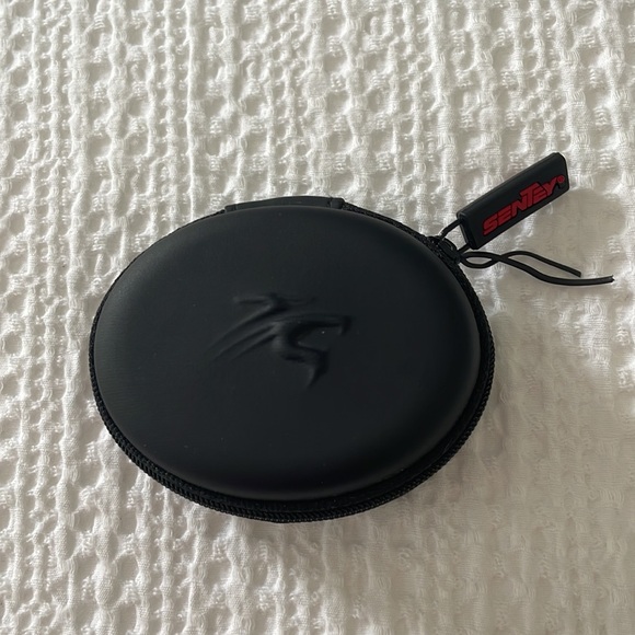 NWOT! Sentey - Cor3 Three Sound Earphones - Picture 9 of 9